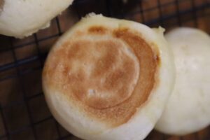卵入りの米粉パン