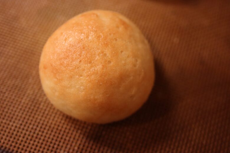 アルファ米粉とサイリウム少量で作った米粉パン