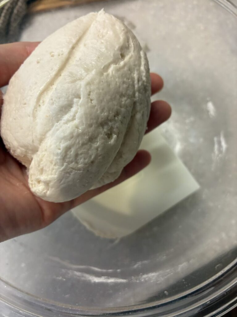 アルファ米粉「笑みたわわ」でつくった米粉パン