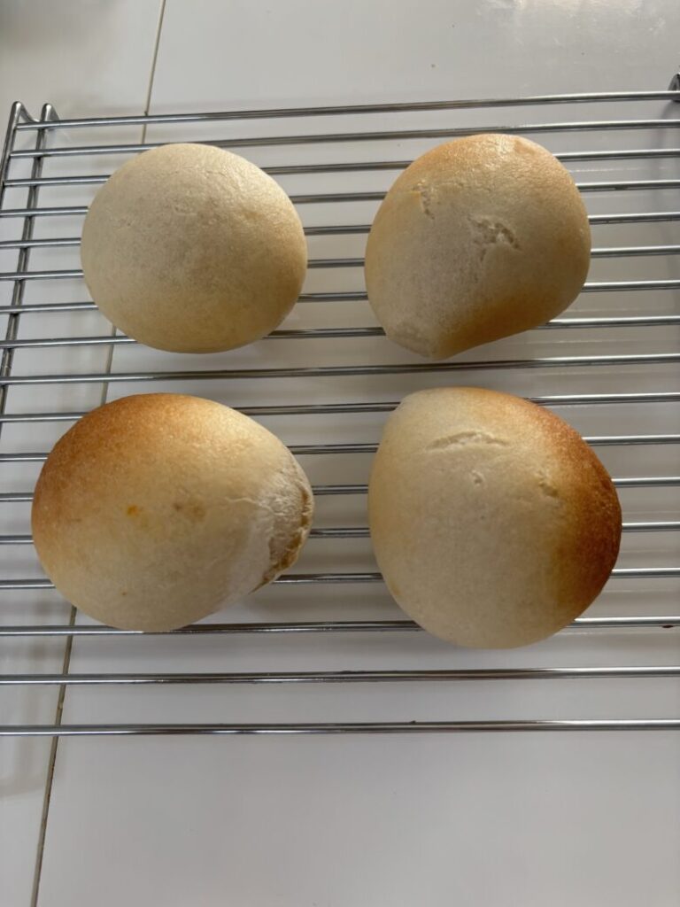 米粉パン中がもちっとしているパン生地じゃない